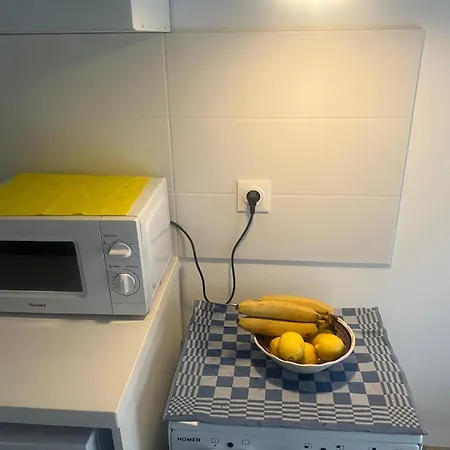 Cosy, A 2 Pas Rer A Et E Apartment